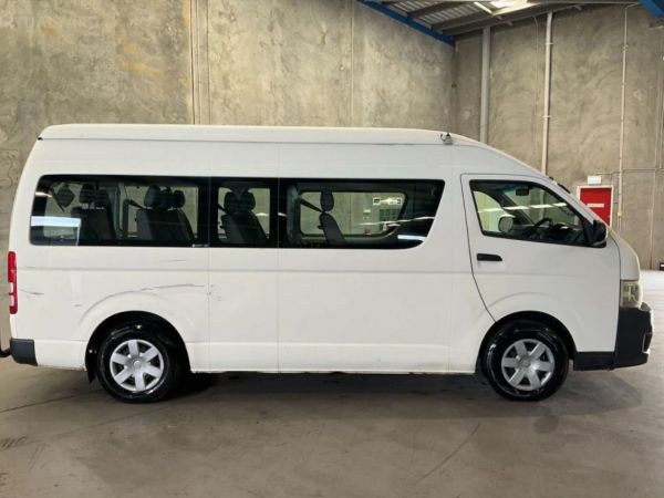 2011 TOYOTA HIACE COMMUTER KDH223R MY11 UPGRADE image