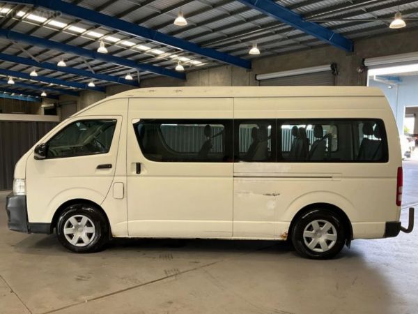 2011 TOYOTA HIACE COMMUTER KDH223R MY11 UPGRADE image