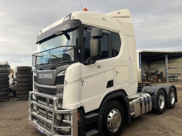 2023 Scania R560 Cab chassis R540 HP image