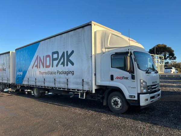 2016 ISUZU FSR120-260 Curtain Sider image