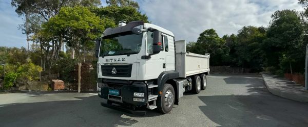 C7H-F 6x4 TIPPER image