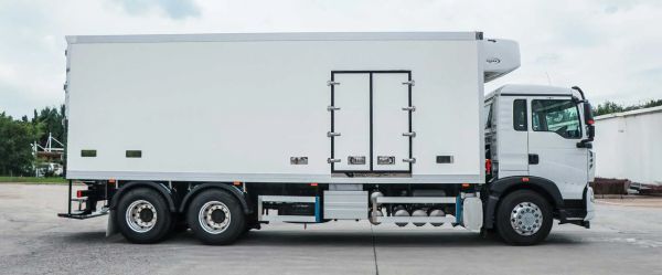 T5G 6x4 REFRIGERATION TRUCK image