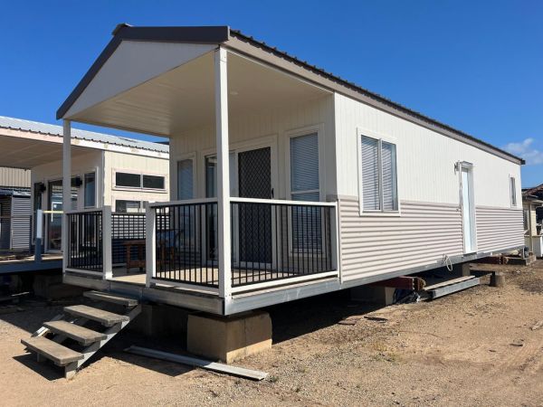 2024 6M 2 BEDROOM EXPANDABLE HOME (UNUSED) 1 bed room image