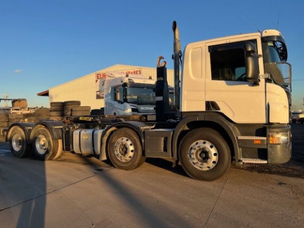 2011 Scania P400 Hooklift/Bi Fold P 400 image