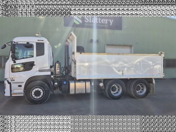 2022 UD Quon CW25 360 Tipper image