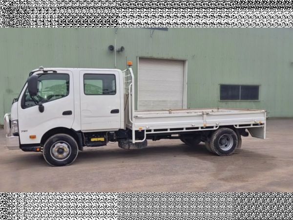 2022 Hino 300 721 4x2 Tray Truck image