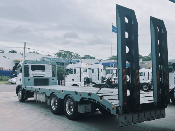 2025 Sitrak T5G 6X4 Beavertail image