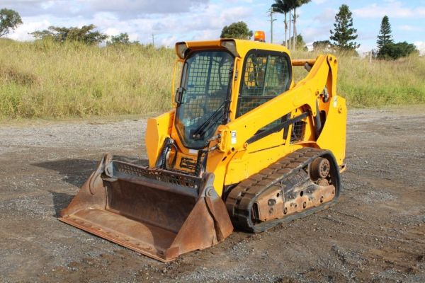 2013 BOBCAT T590 image