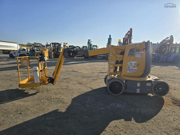 2016 Haulotte HA12CJ+ image