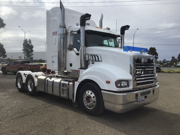 2014 Mack CMHT Prime Mover image