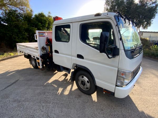 2007 Mitsubishi Canter Crane Truck Dual Cab image