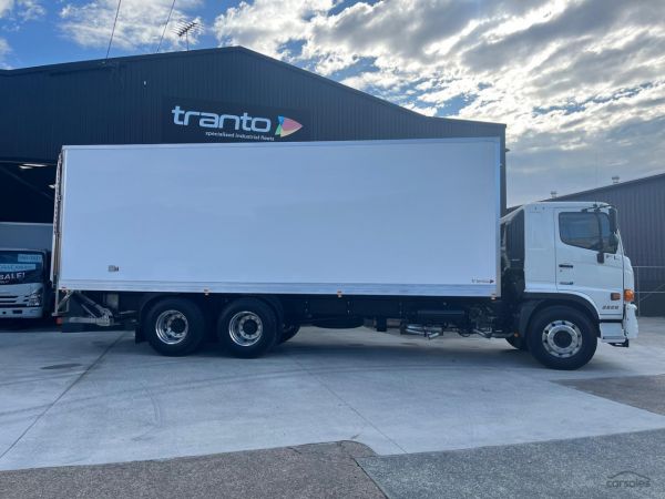 2025 Hino 500 Series FL2628 Auto image