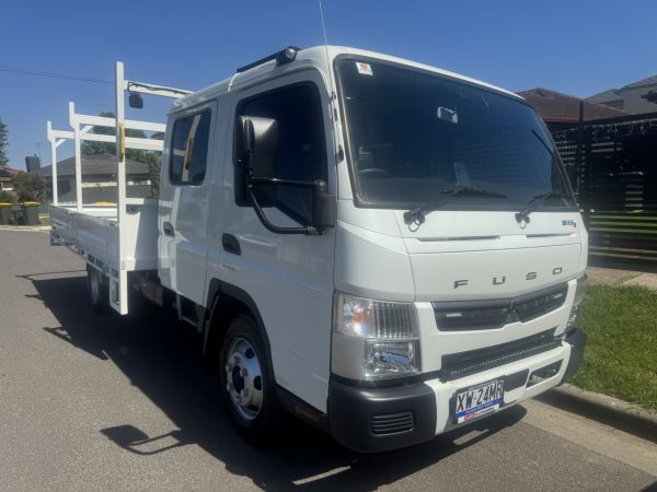 2023 Mitsubishi Fuso CANTER Dual CAB image