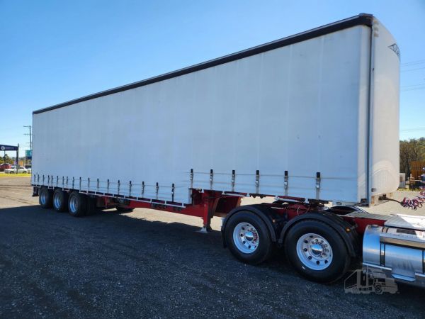 2011 MAXITRANS image