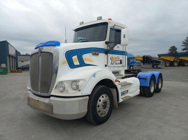 2012 Kenworth T609 Primemover T609 image