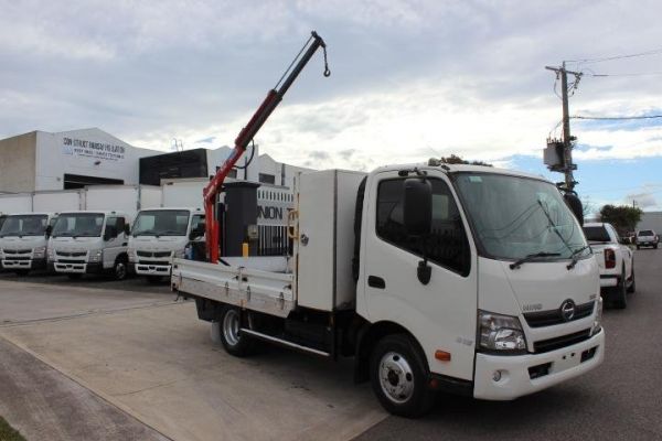 2018 Hino 300 - 616 Auto SWB 616 image