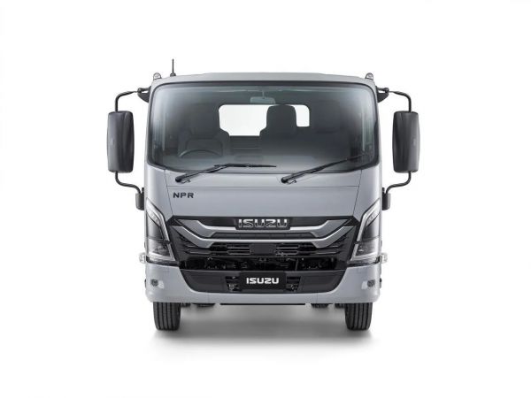 2025 Isuzu Npr 45/65-175 NPR 45/65-150 Auto image