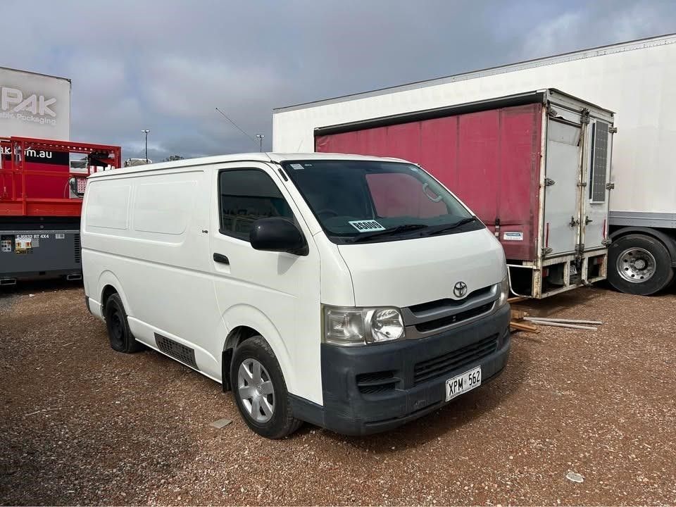 2007 Toyota Hiace Bus & Coach For Sale At $15,000 In South
