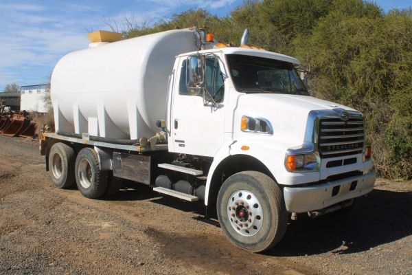 2008 Sterling HX7500 image
