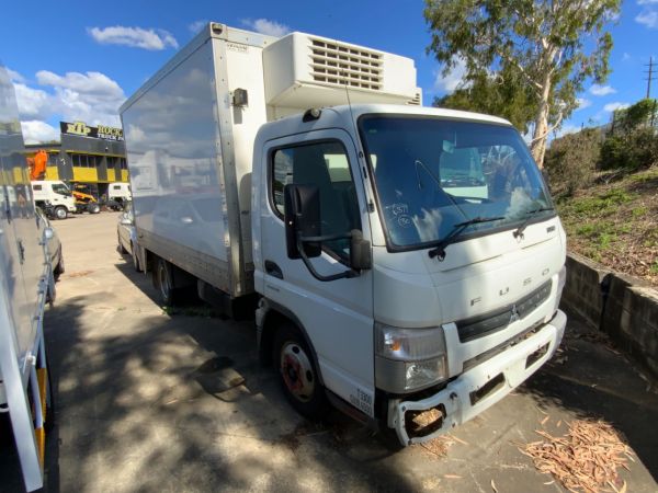 2016 Fuso Canter 515 Narrow Refrigerated image