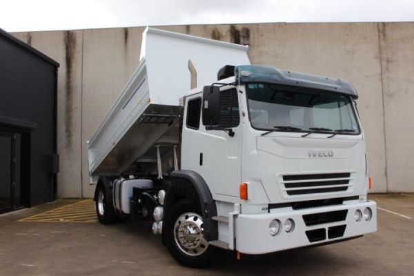 2013 Iveco Acco 2350G 280 image