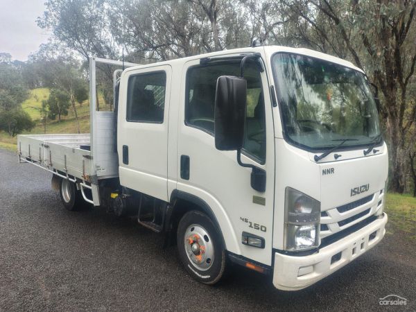 2018 Isuzu N Series NNR 45-150 image