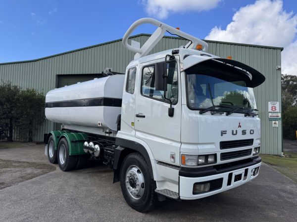 Fuso FV 6×4 Water Truck image