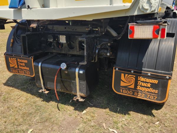 1994 HINO FE3H Fire Truck image