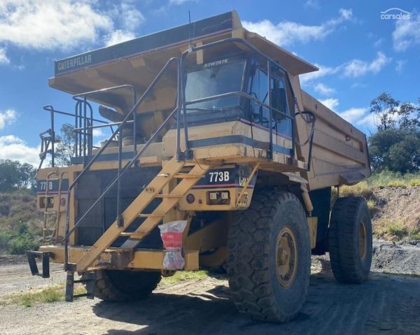 1987 Caterpillar 773 image