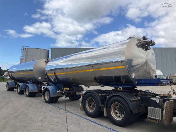 2015 Byford Single Axle Trailer Tanker Set image