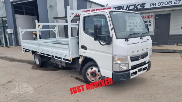 2020 MITSUBISHI FUSO CANTER 515 image