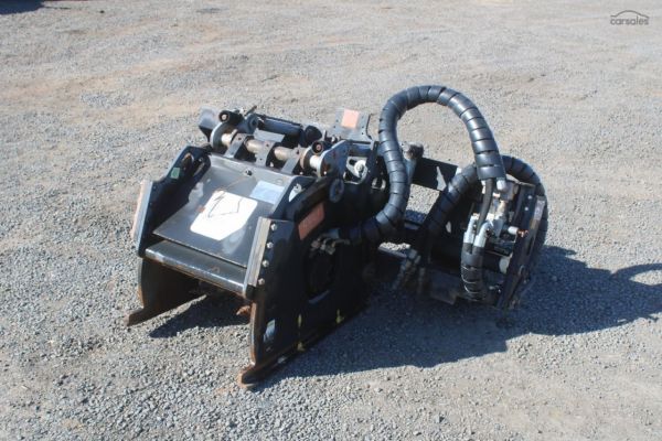 2015 Caterpillar CP205B image