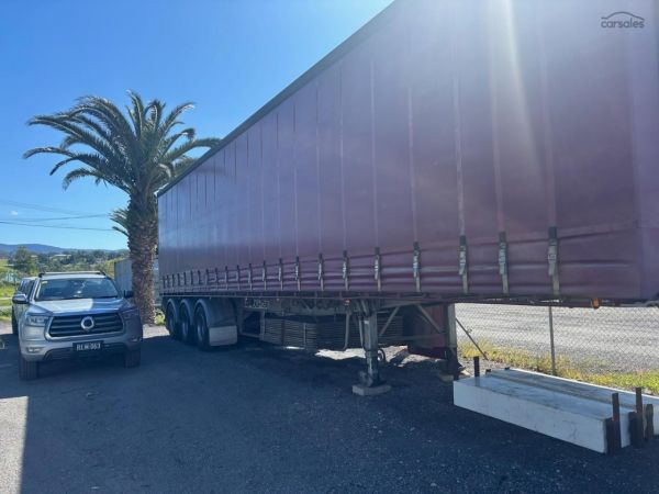 2004 Maxitrans Maxitrans image