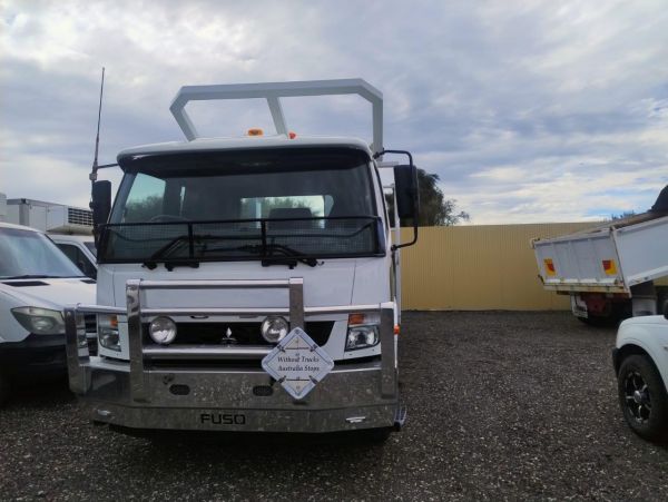 2014 MITSUBISHI FUSO FIGHTER FN600 Flatbed image