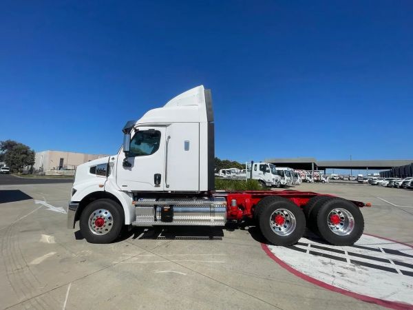 2024 Western Star 47X Western Star AMT Transmission image