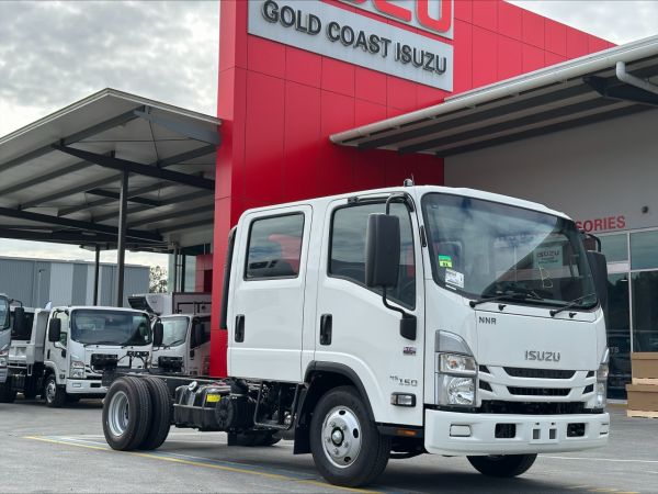 2025 Isuzu NNR 45 150 Cab chassis AMT CREW CAB CHASSIS image