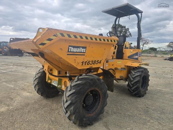 2015 Thwaites 6T 6T image