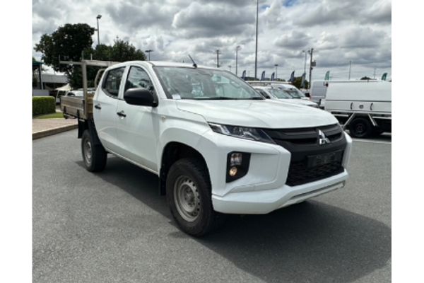 2022 Mitsubishi Triton GLX MR Rear Wheel Drive image