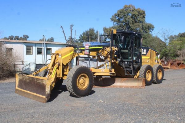 2014 Caterpillar 12M image