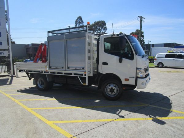 2017 Hino 300 Series 921 image