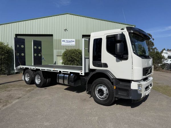 2010 Volvo FE300 Beavertail image