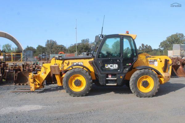 2017 JCB 540-140 image
