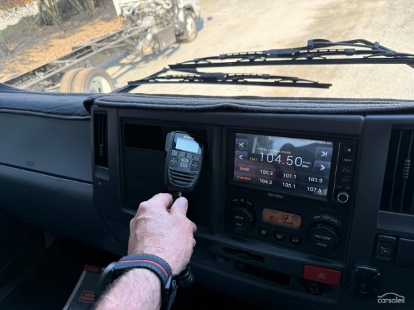 2021 Isuzu FSR 120-2600 AUTO LWB 120-260 Ready to go image