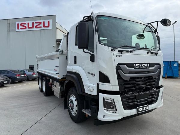 2025 Isuzu F Series FXZ 260-355 AT R45 Auto image