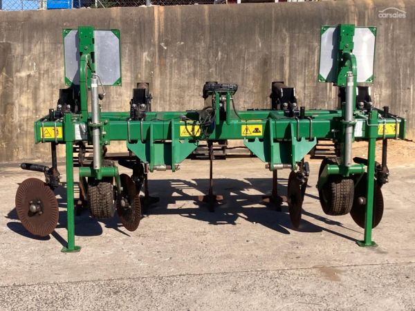 2018 Great Plains SS0300 image