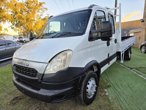 2012 IVECO DAILY CREW CAB VAN E4 4 x 2 TRAY BODY TRUCK image