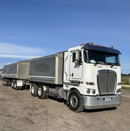 2016 Kenworth K200 image