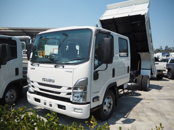 Isuzu NPR 65-190 Tipper TIPPER image