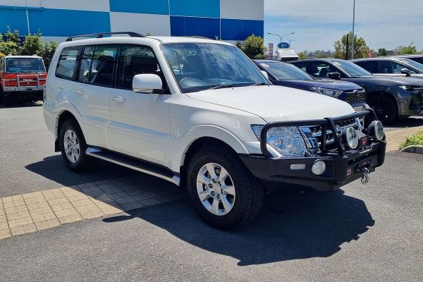 2021 Mitsubishi Pajero GLX NX image