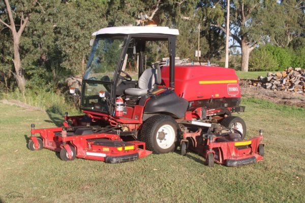 2021 Toro Grounds Master 5900 image